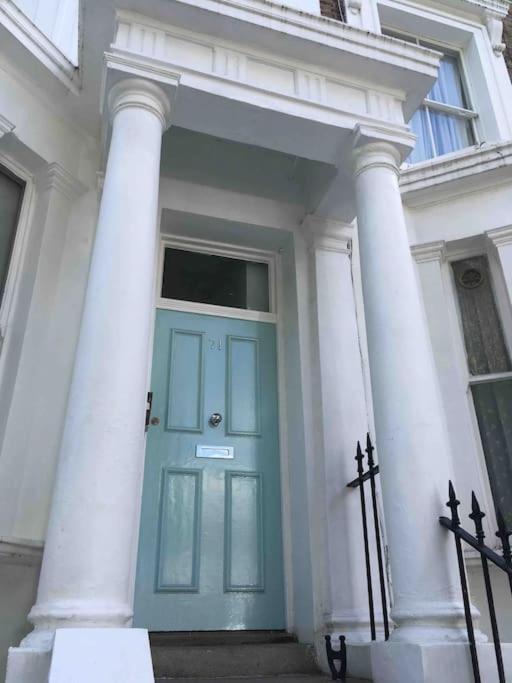 Newly Refurbished 2-Bedroom Flat In Notting Hill London Eksteriør bilde