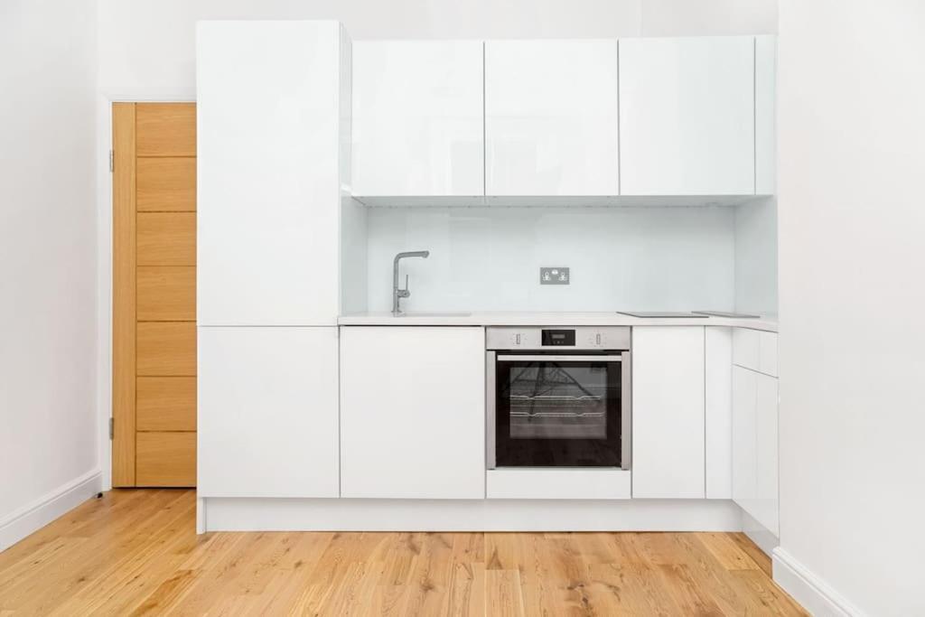Newly Refurbished 2-Bedroom Flat In Notting Hill London Eksteriør bilde